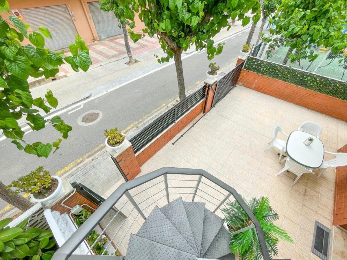 Apartamentos Calamari 1 & 2 Salou Exterior foto